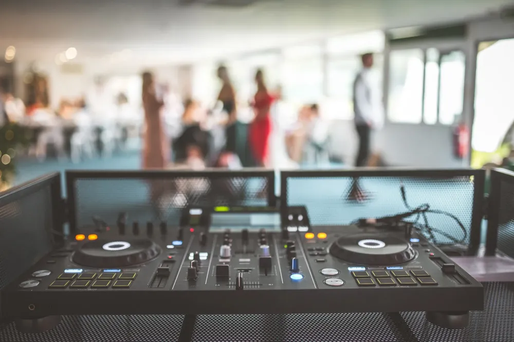 dj event (1)